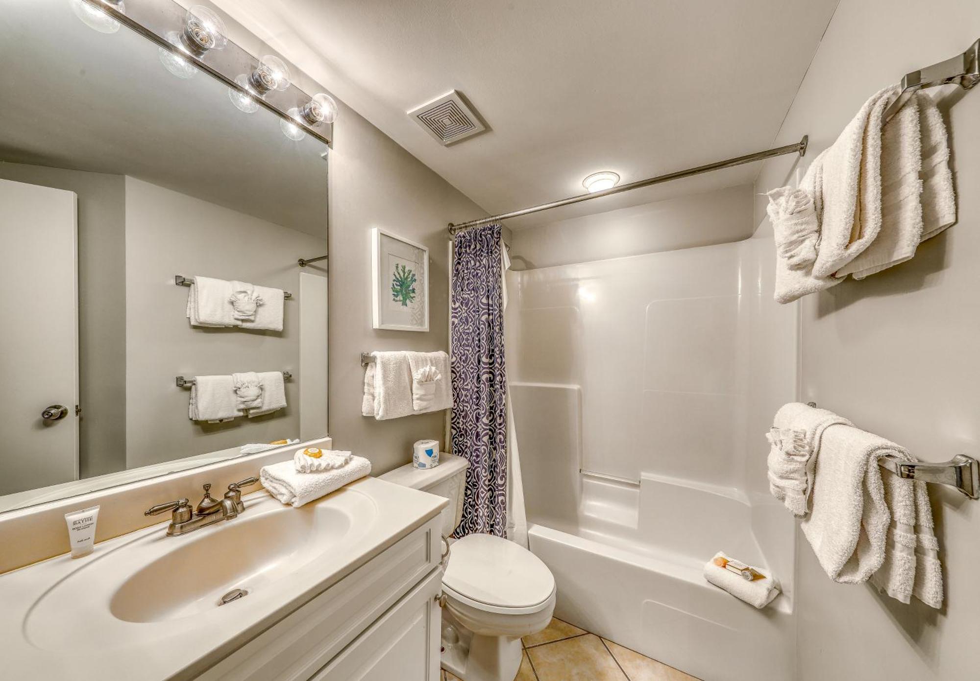 Bluewater Villa Orange Beach Room photo