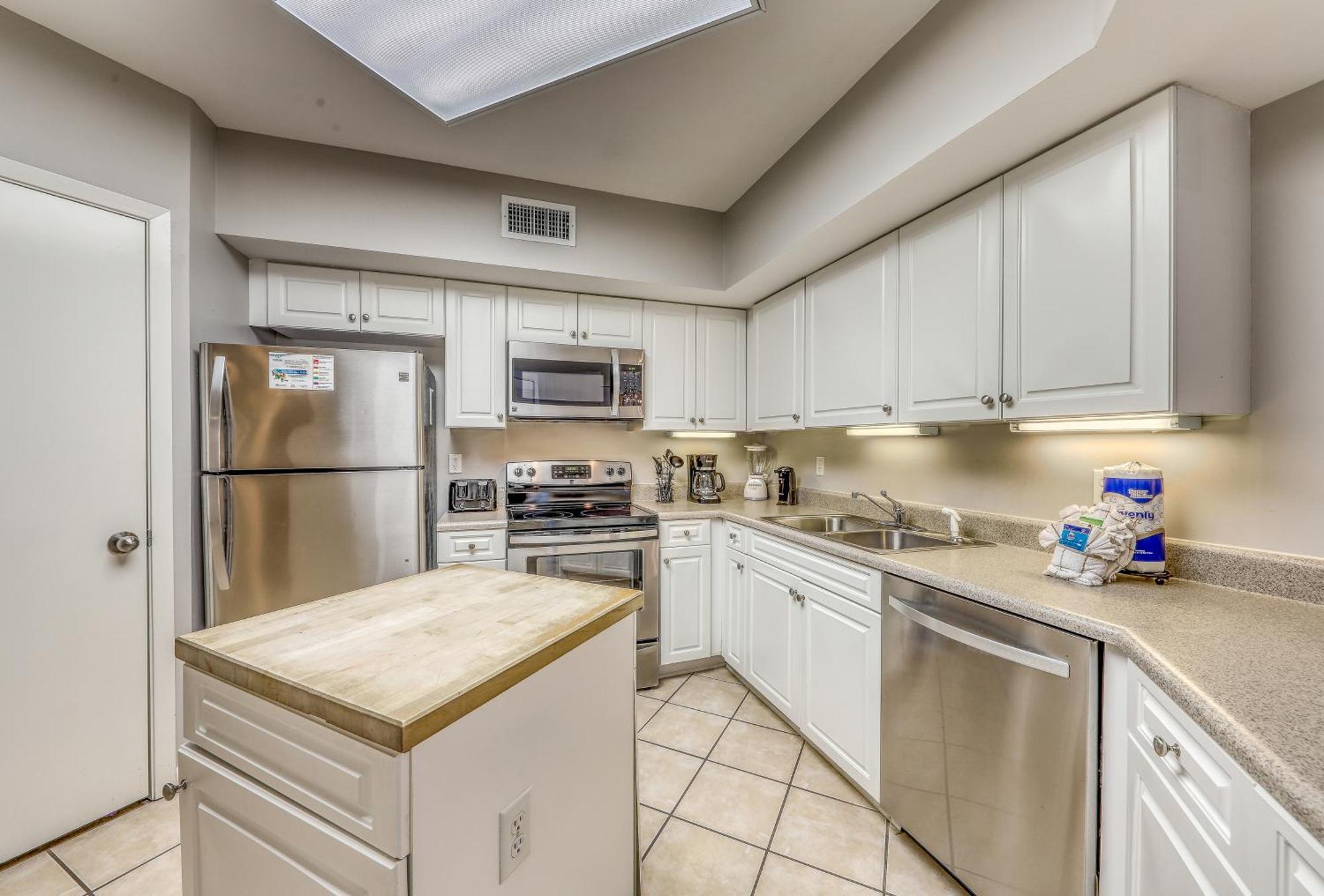 Bluewater Villa Orange Beach Room photo